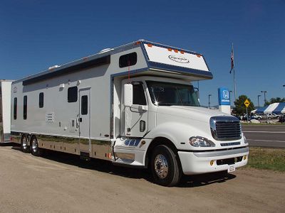 Search the inventory of Five-R Trailer, a motor home, toter home ...