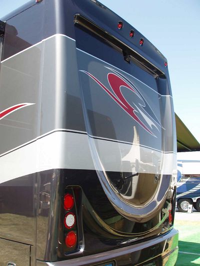 Search the inventory of Five-R Trailer, a motor home, toter home ...
